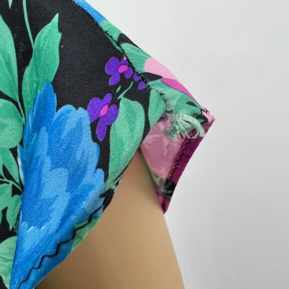 VINTAGE AMERICAN Texsheen SMALL 1960's Black Floral Sleep Mini Dress Night Gown - Picture 4 of 7